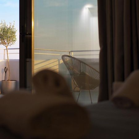 Kiriakos Apartment 卡拉马塔 外观 照片