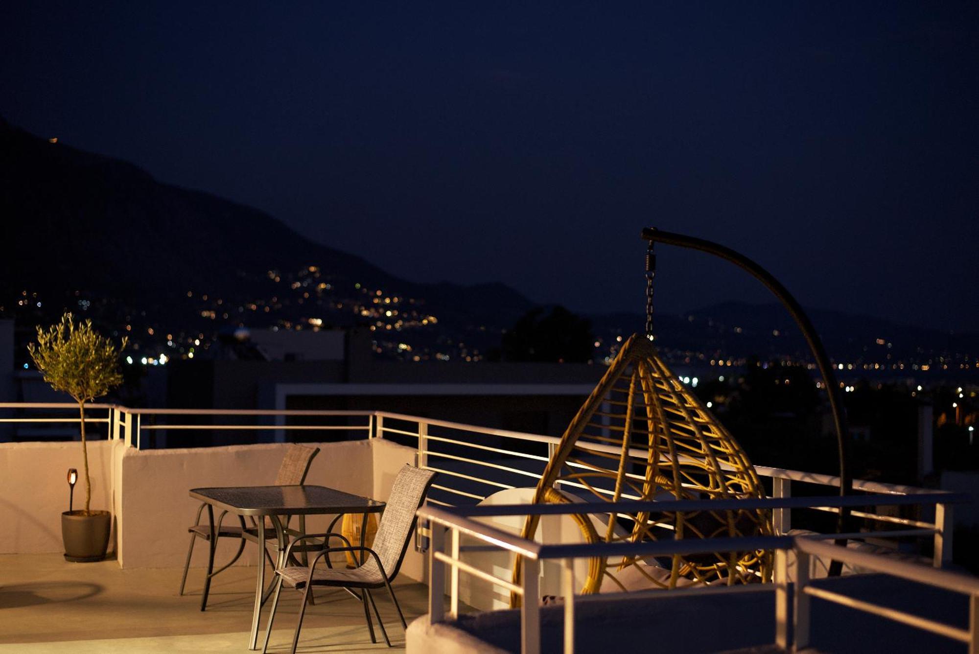 Kiriakos Apartment 卡拉马塔 外观 照片